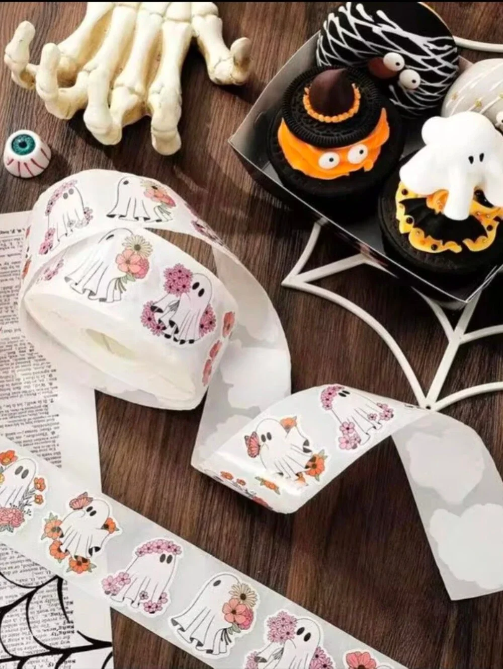 500 Ghost Halloween Stickers - 8 Scary Designs